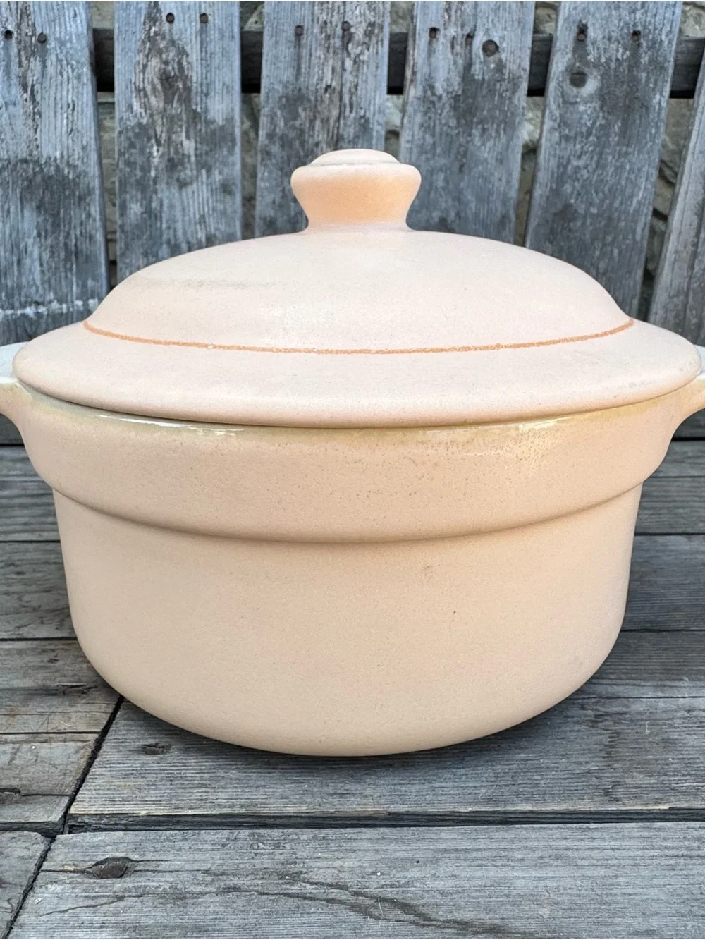 Vintage Treasure Craft Southwest Pastel Peach Casserole / Chili Pot with Lid